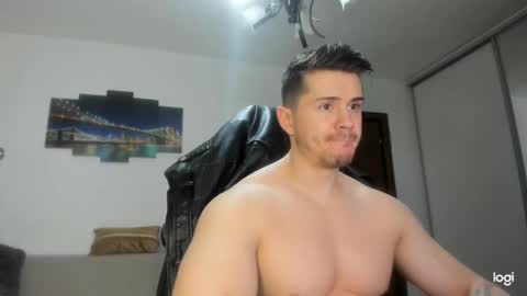 Snapshot of alphagodleatherking92 chatting on 12.05.24 LeatherMaster online show from 12.05.24