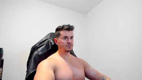 Snapshot of alphagodleatherking92 chatting on 01.13.25 LeatherMaster online show from 01.13.25