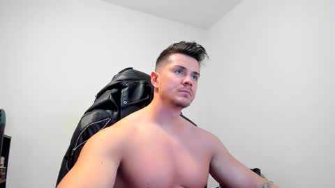 Snapshot of alphagodleatherking92 chatting on 02.26.25 LeatherMaster online show from 02.26.25