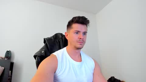 Snapshot of alphagodleatherking92 chatting on 02.26.25 LeatherMaster online show from 02.26.25