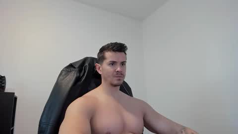 Snapshot of alphagodleatherking92 chatting on 09.16.25 LeatherMaster online show from 09.16.25