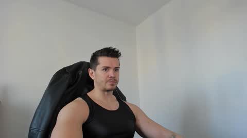 Snapshot of alphagodleatherking92 chatting on 09.23.25 LeatherMaster online show from 09.23.25