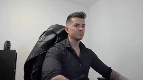 Snapshot of alphagodleatherking92 chatting on 10.30.25 LeatherMaster online show from 10.30.25