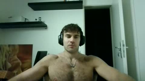 alphah_hunk online show from 11.07.25