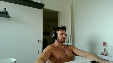 alphah_hunk online show from 03.08.26