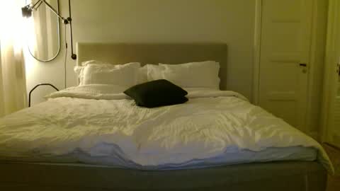 Snapshot of alphahung23 chatting on 02.04.26 alphahung23 online show from 02.04.26