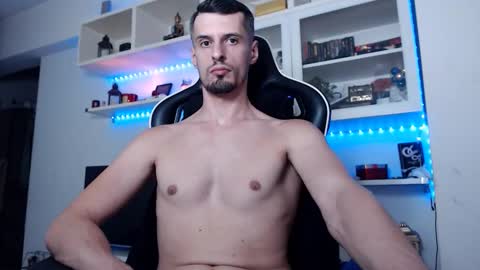 Snapshot of alphamastertodd chatting on 09.27.25 MasterTodd online show from 09.27.25