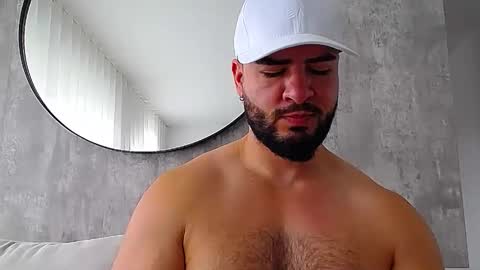 Snapshot of alphapulsex chatting on 02.04.25 alphapulsex online show from 02.04.25