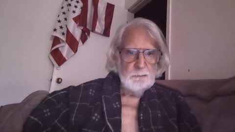 AlphaUniform online show from 04.15.26