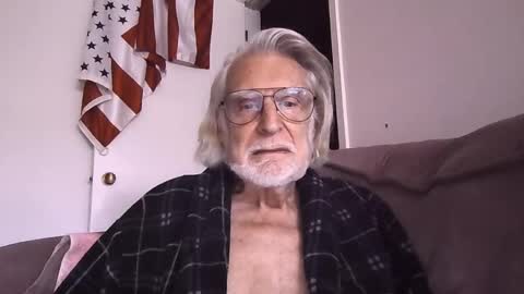 AlphaUniform online show from 04.24.26