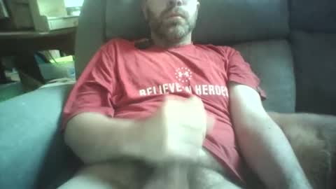 Snapshot of alrichough4 chatting on 02.05.25 Alric online show from 02.05.25