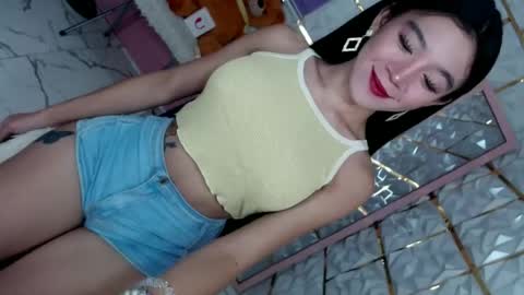 Chloe- DONT FORGET TO FOLLOW MElets getting to know each other and make some love and fun online show from 06.21.26