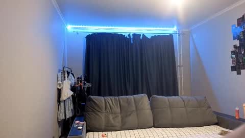 May online show from 11.26.25