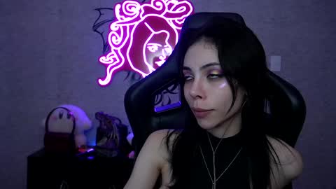 Sofie Kimino online show from 12.03.24