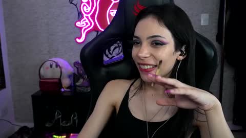 Sofie Kimino online show from 12.10.24