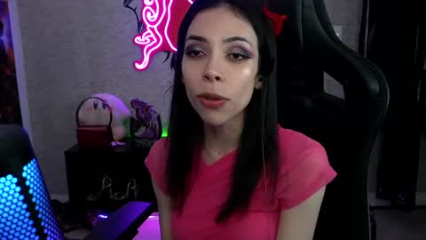 Sofie Kimino online show from 12.11.24