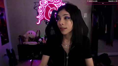 Sofie Kimino online show from 12.31.24