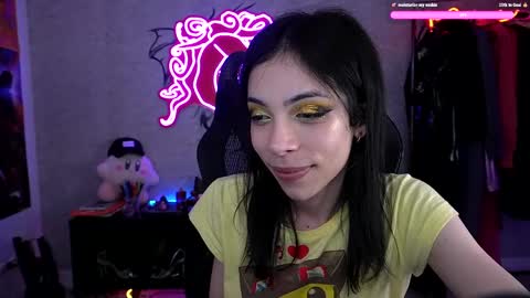 Sofie Kimino online show from 01.05.25