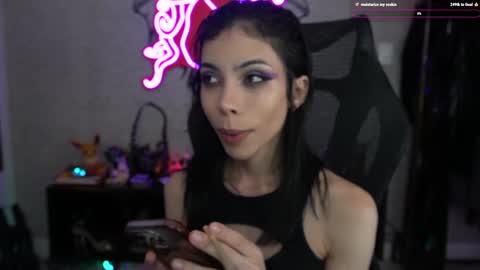 Sofie Kimino online show from 01.11.25