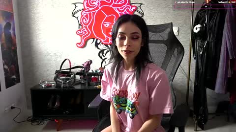 Sofie Kimino online show from 02.03.25