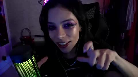 Sofie Kimino online show from 03.02.25