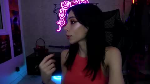 Sofie Kimino online show from 03.05.25