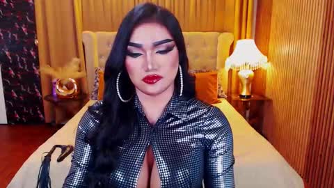 Alura Jhenson online show from 12.18.25