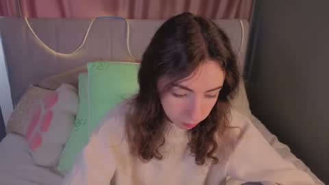 Snapshot of alvanalbach chatting on 09.15.25 alvanalbach online show from 09.15.25