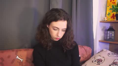 Snapshot of alvanalbach chatting on 10.05.25 alvanalbach online show from 10.05.25