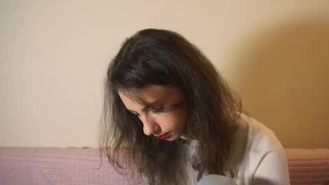 Snapshot of alvanalbach chatting on 10.27.25 alvanalbach online show from 10.27.25