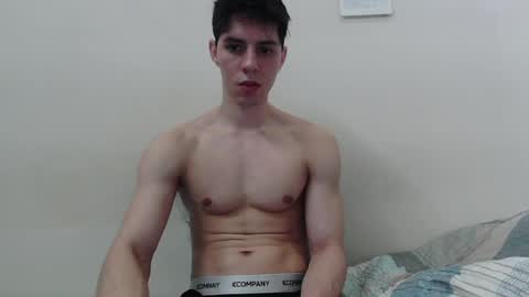 Snapshot of alvarodancer chatting on 07.20.26 alvarodancer online show from 07.20.26