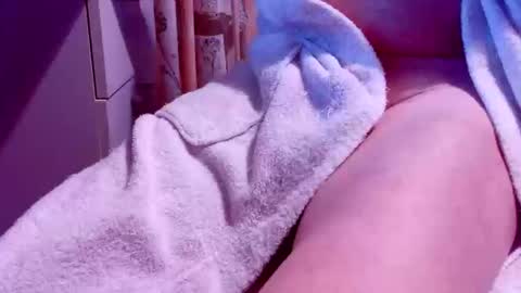 Snapshot of alwaysenjoyit chatting on 10.12.25 alwaysenjoyit online show from 10.12.25