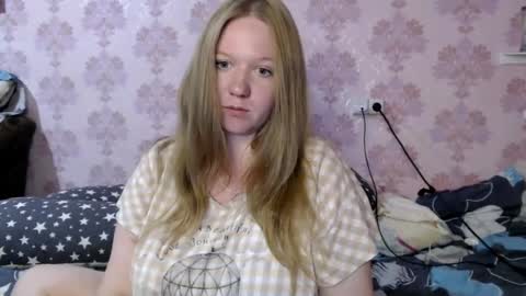 Snapshot of alya764770 chatting on 07.18.26 alya764770 online show from 07.18.26