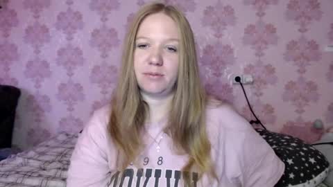Snapshot of alya764770 chatting on 07.21.26 alya764770 online show from 07.21.26
