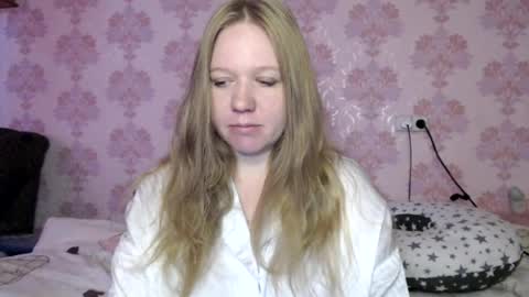 Snapshot of alya764770 chatting on 07.23.26 alya764770 online show from 07.23.26