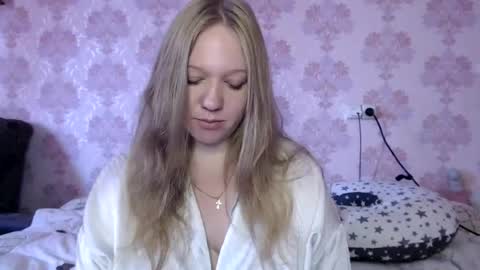 Snapshot of alya764770 chatting on 07.23.26 alya764770 online show from 07.23.26