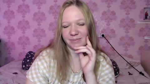 Snapshot of alya764770 chatting on 08.09.26 alya764770 online show from 08.09.26