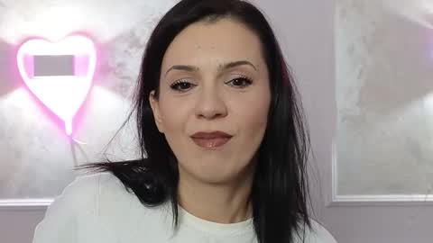 alyarei online show from 11.09.25