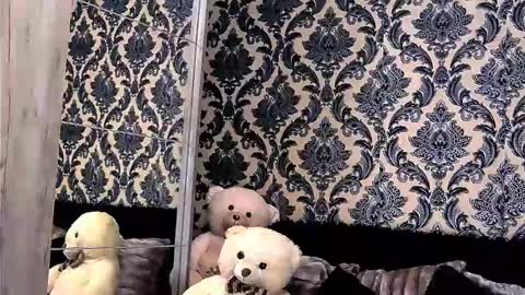 Snapshot of alyblonde chatting on 01.10.25 aly online show from 01.10.25