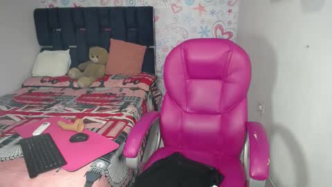 alyna online show from 09.22.25