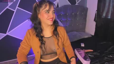 Snapshot of alysa_magic chatting on 04.23.26 alysa magic online show from 04.23.26