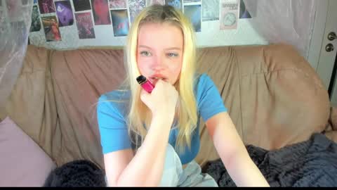 Alysa   7GMT  online show from 03.29.26