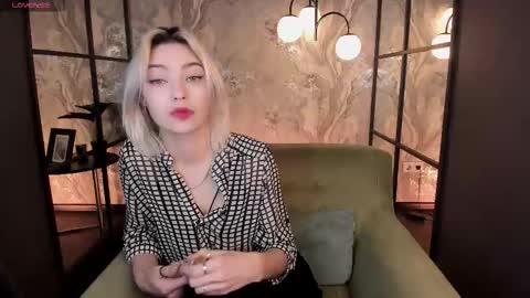 Alysia online show from 11.08.25