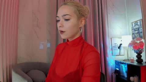 Snapshot of alysiasun chatting on 05.17.26 Alysia online show from 05.17.26