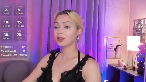 Snapshot of alysiasun chatting on 07.14.26 Alysia online show from 07.14.26