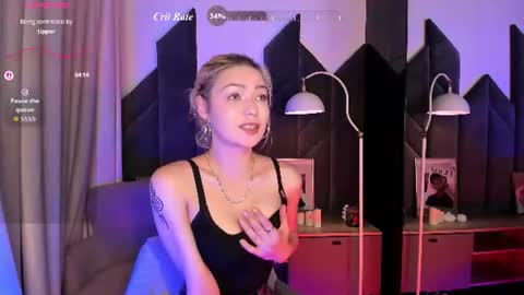 Snapshot of alysiasun chatting on 07.24.26 Alysia online show from 07.24.26
