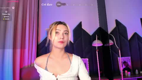 Snapshot of alysiasun chatting on 07.31.26 Alysia online show from 07.31.26
