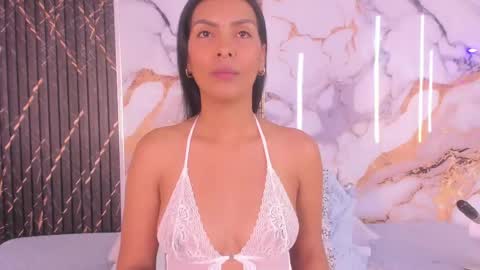 alyson__a online show from 04.12.26