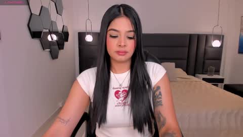 Snapshot of alyssadean_ chatting on 09.18.25 Aly online show from 09.18.25