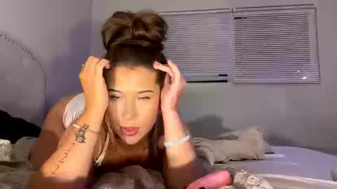 Snapshot of alyssaortega chatting on 10.15.25 alyssaortega online show from 10.15.25